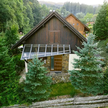 Rodinna - Cierne Makov